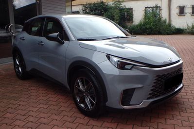 Lexus LBX Elegant 1.5 Hybrid