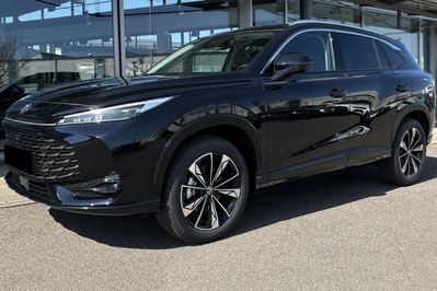 MG HS 1.5T HEV+ Excite aut