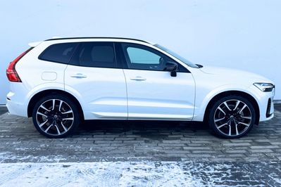 Volvo XC60 T8 Plug-In Hybrid AWD Ultra Dark