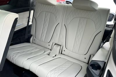 BMW X7 M60i xDrive