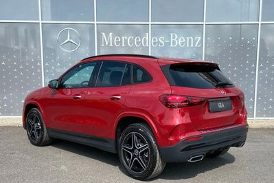 Mercedes GLA 200  AMG Line