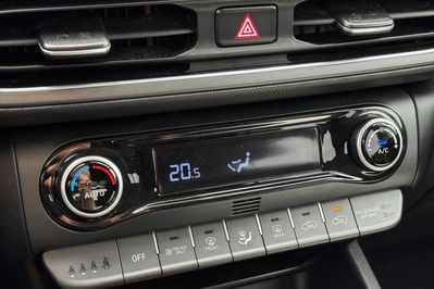 Hyundai Kona 1.6 GDI Hybrid Premium DCT