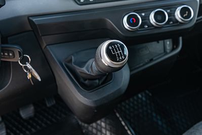 Renault Master L3 Kontener + Winda