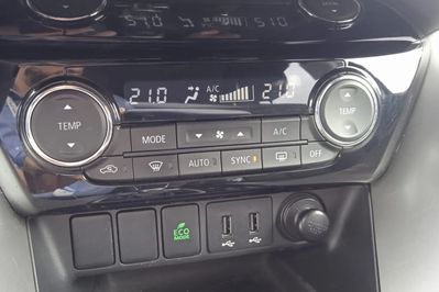 Mitsubishi Eclipse Cross 1.5 T GPF  Invite Plus CVT