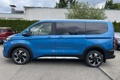 Ford Tourneo Custom 320 L1H1 Active A8 AWD