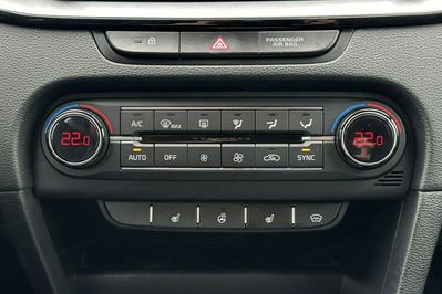 Kia Ceed 1.4 T-GDI L Business Line