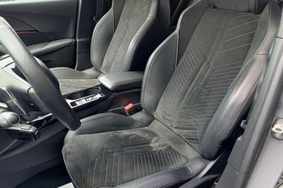 Peugeot 2008 1.2 Puretech Gt S&S EAT8