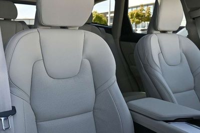 Volvo XC60 B5 AWD Plus Bright