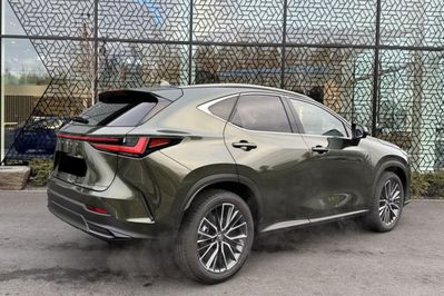 Lexus NX 350h Omotenashi 2.5 Hybrid AWD