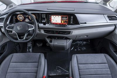 Volkswagen Multivan L1H1 Style DSG