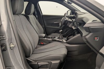 Peugeot 2008 ALLURE 1.2 PureTech