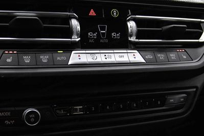 BMW Seria 2 220d xDrive Sport Line aut