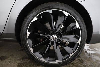 Skoda Superb 2.0 Tdi Scr 4X4 Sportline Dsg