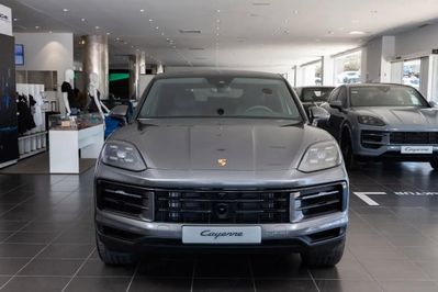 Porsche Cayenne Coupe E-Hybrid
