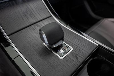 Land Rover Range Rover Velar D200  S