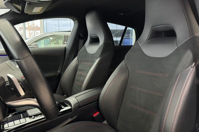 Mercedes CLA 200 mHEV AMG Line 7G-DCT