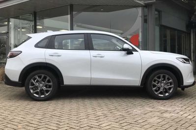 Honda ZR-V Elegance 2.0 i-MMD HEV 2WD CVT