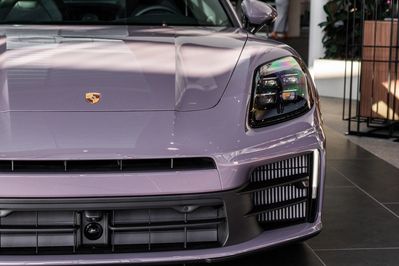 Porsche Panamera 4