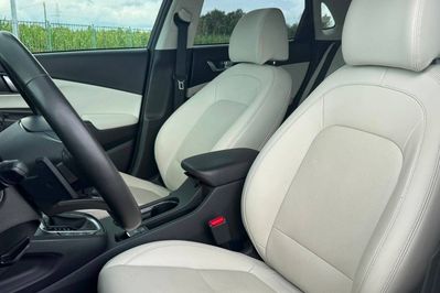 Hyundai Kona GDI Hybrid Executive DCT