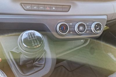Renault Master L3 Kontener 8EP + Winda