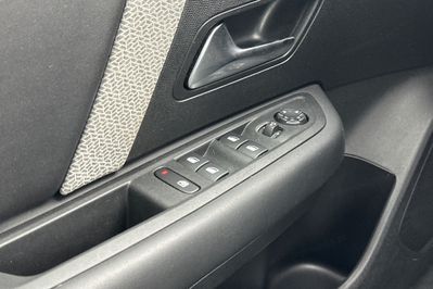 Citroen C4 Feel Pack 1.5 BlueHDI EAT8