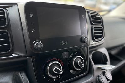Peugeot Boxer 3.3t L2H2