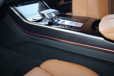 Audi A8 L 50 TDI quattro