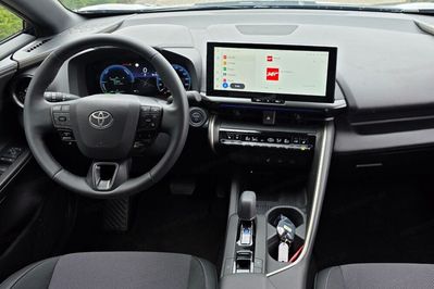 Toyota C-HR 2.0 Hybrid Dynamic Force Executive AWD