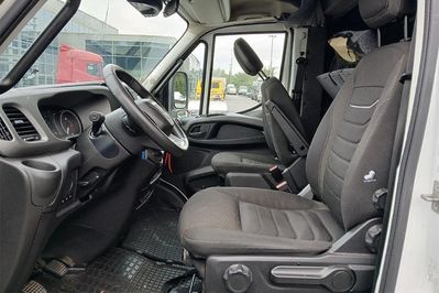 Iveco Daily 70C18 Zabudowa + Tył spanie