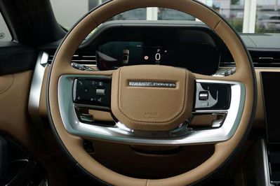 Land Rover Range Rover D350 Autobiography