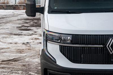 Renault Master L3 Zabudowa 8EP + Tył spanie