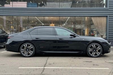 BMW Seria 7 740d xDrive M Sport