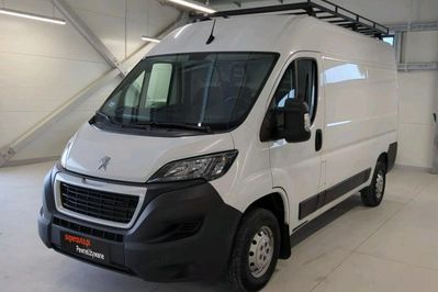 Peugeot Boxer 333 BlueHDi L2H2 Pro