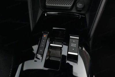 Citroen C4 Plus EAT8 1.2 PureTech