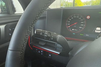 Hyundai Santa Fe CALLIGRAPHY 1.6 PHEV T-GDI 4WD AT