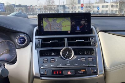 Lexus NX 300h F Impression AWD