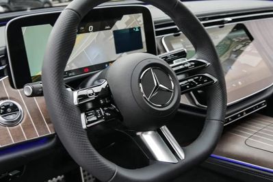 Mercedes Klasa E 220 d 4-Matic AMG