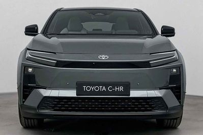 Toyota C-HR + Executive BEV