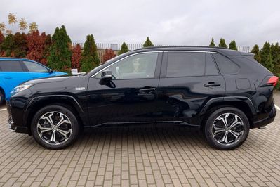 Suzuki Across 2.5 Plug-in Hybrid Elegance 4WD CVT