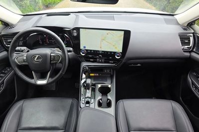 Lexus NX 350h Prestige AWD