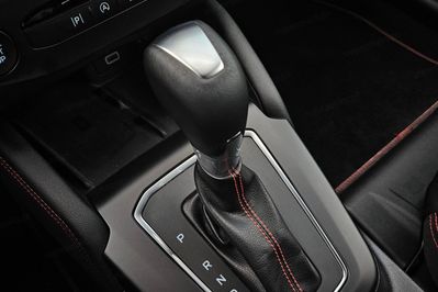 Ford Focus 1.0 EcoBoost mHEV ST-Line X