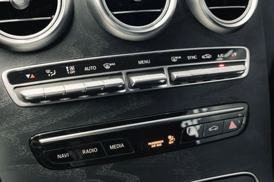 Mercedes Klasa C 300.9G-Tronic