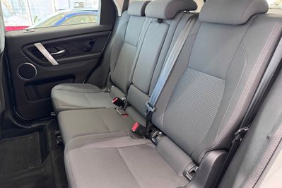 Land Rover Discovery Sport D180 AWD