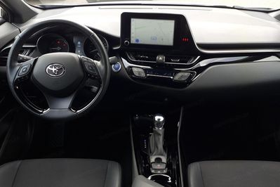 Toyota C-HR 1.8 Hybrid Style