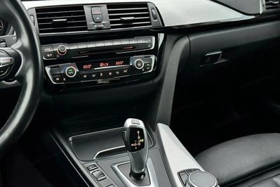 BMW Seria 3 320i M Sport