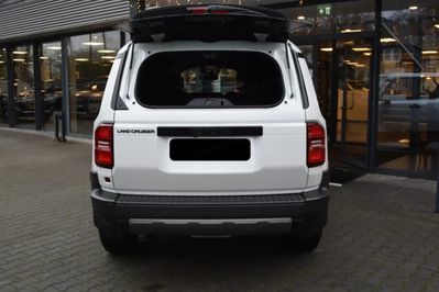 Toyota Land Cruiser Executive 2.8 Diesel