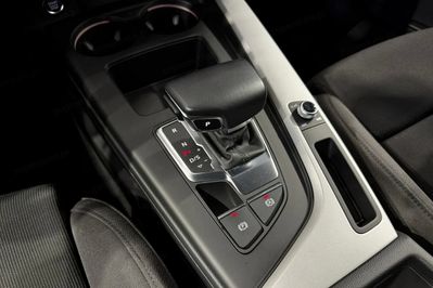 Audi A4 40 TFSI mHEV quattro Advanced S tronic