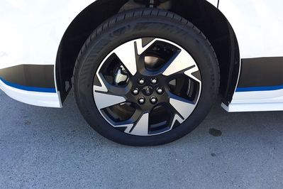 Ford Tourneo Custom 320 L1H1 Sport A8