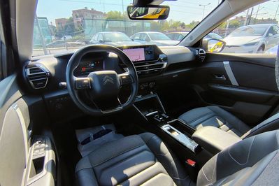 Citroen C4 EV136 50kWh Shine