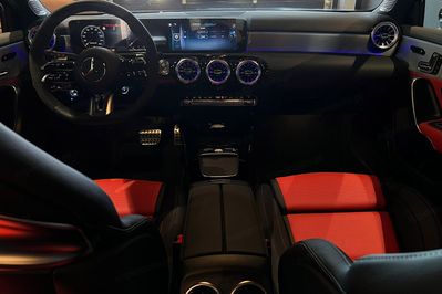 Mercedes CLA AMG 35 4-Matic